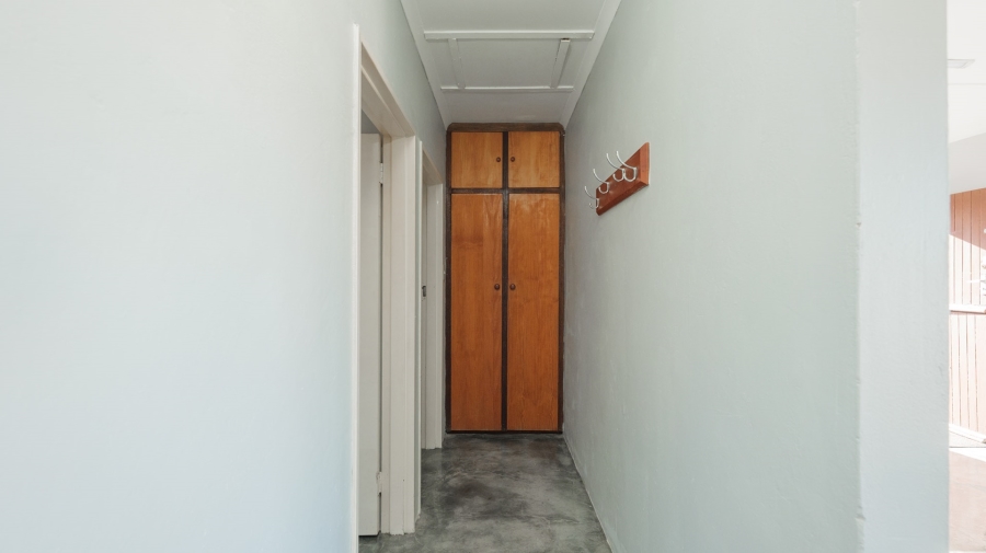 To Let 3 Bedroom Property for Rent in Agulhas Western Cape